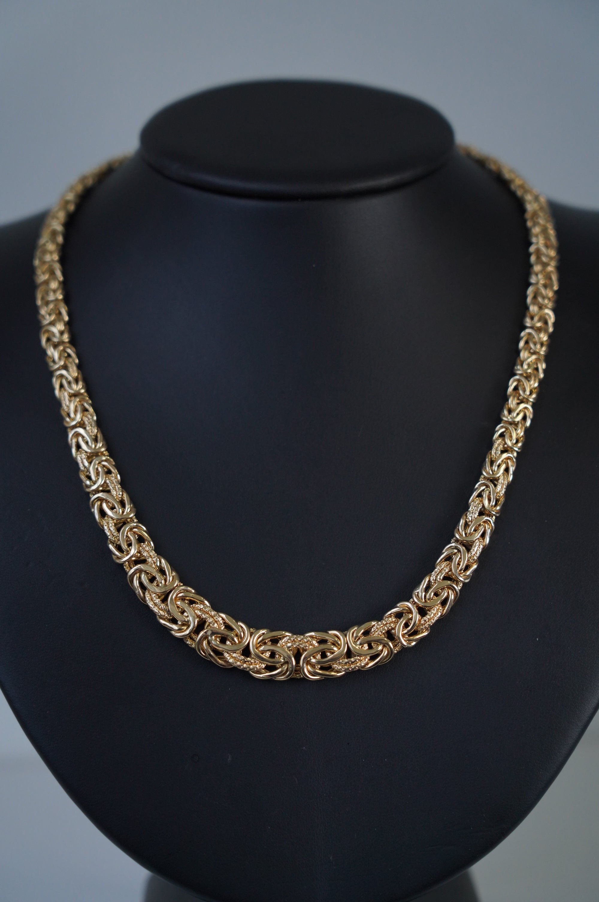 Gold Link Chain Necklace