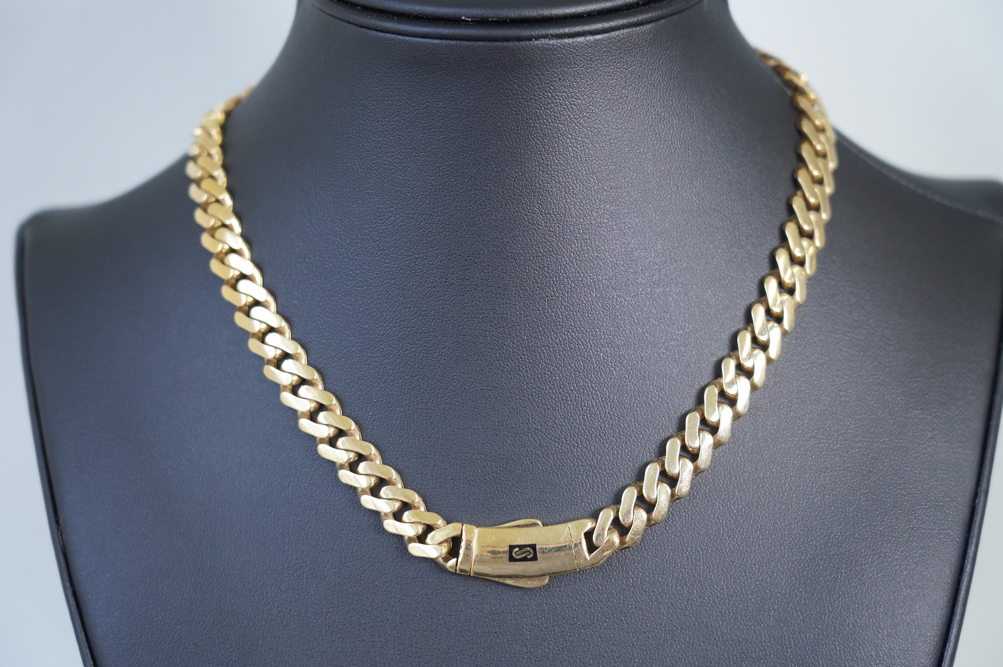 Gold Cuban Link Chain Necklace