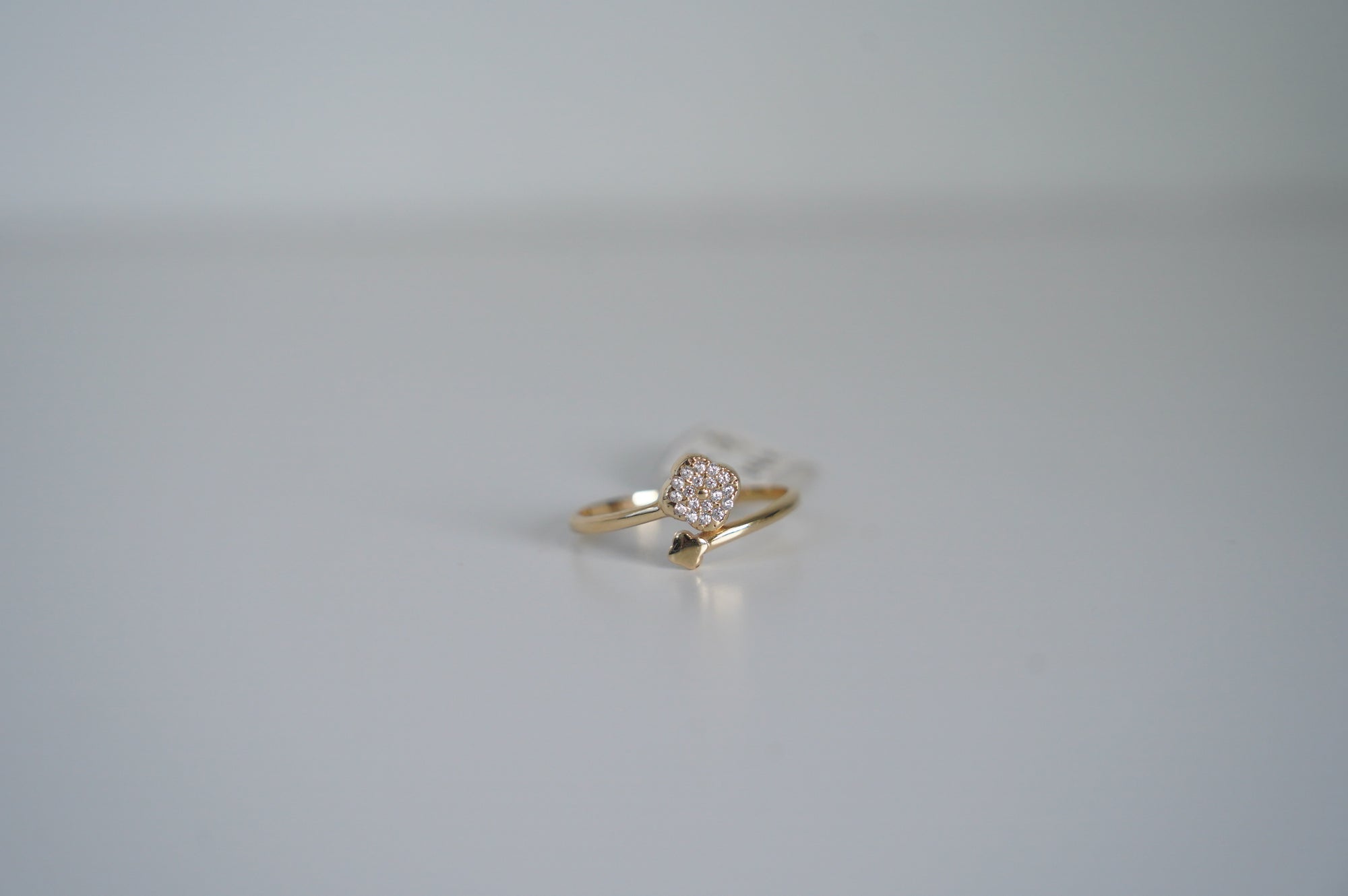 Sparkling Cluster Ring