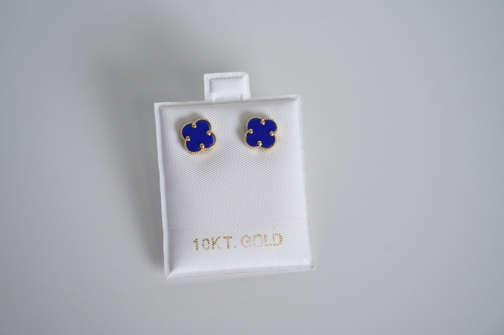 Blue Clover Stud Earrings in 10K Gold